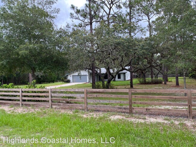Building Photo - 3 br, 2 bath House - 2355 S. Bolton Ave.