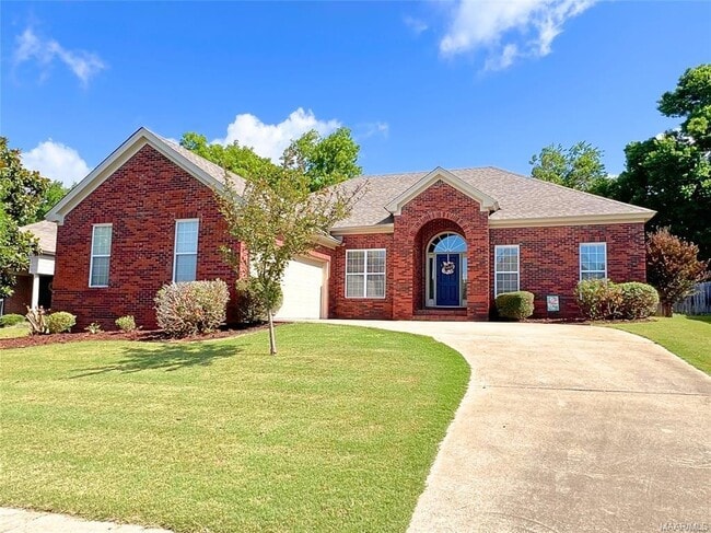 Building Photo - 1972 Chancellor Ridge Rd