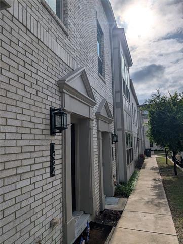 Building Photo - 1924 Bel Air Dr