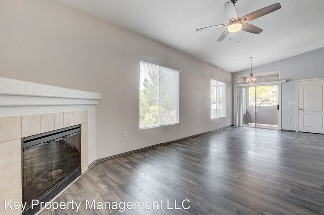 Building Photo - 2 br, 2 bath House - 3375 Cactus Shadow St...