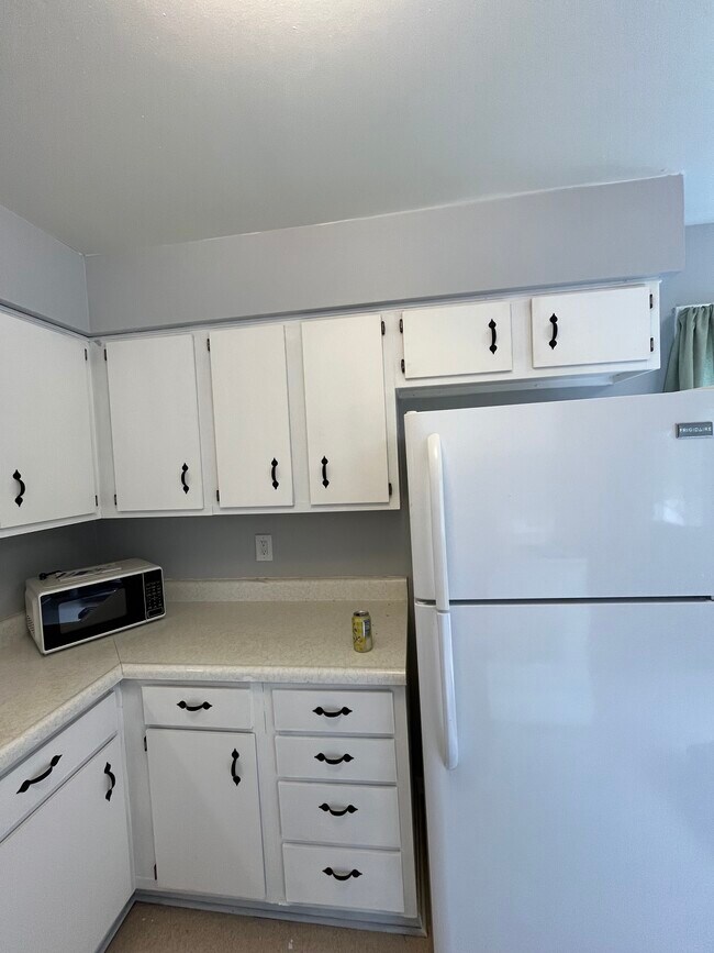 Foto del edificio - 3703 Parkway Blvd