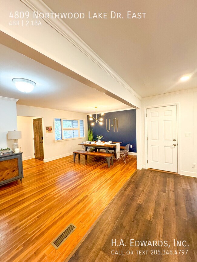 Foto del edificio - 4809 Northwood Lake Dr. East