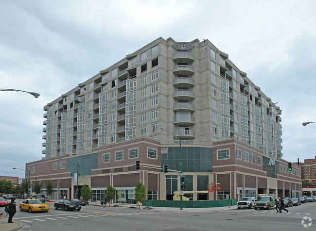 Building Photo - The Granville Condominiums