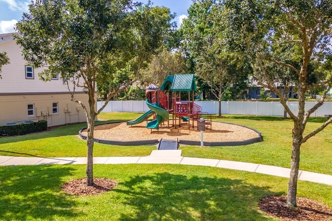 El parque - Dean Woods Place