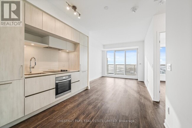 Building Photo - 2 David Eyer Rd