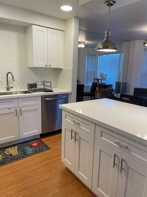 Foto principal - 12025 SE 60th St