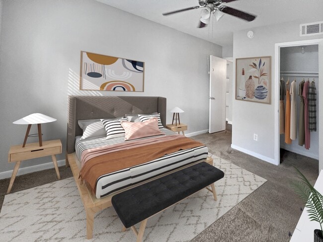 Calm and cozy bedroom retreat - Memorial Fountain