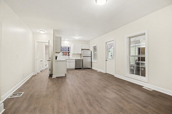 Foto del edificio - 145 S Pitt St