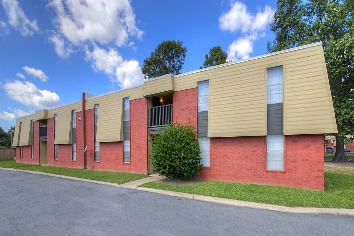Sunset Village Apartments Pine Bluff, AR