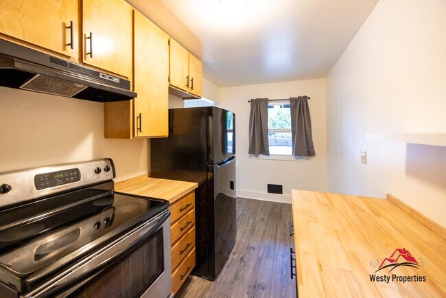 Photo - 514 NE Prescott St Apartment