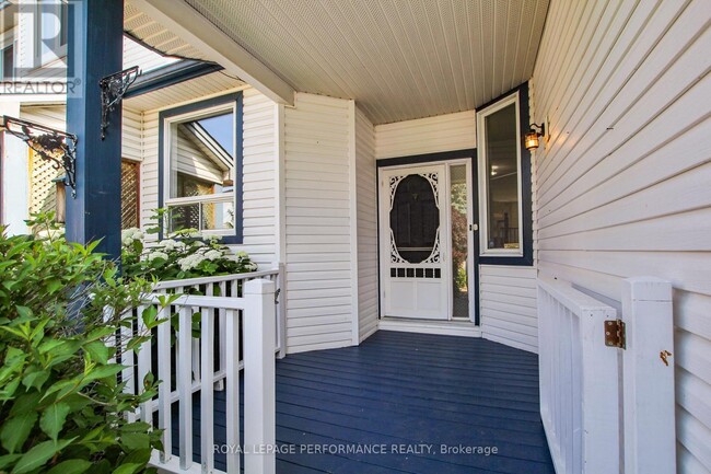Building Photo - 9 Liette Ct