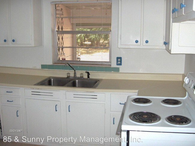 Building Photo - 3 br, 2 bath House - 418 Poinciana Dr