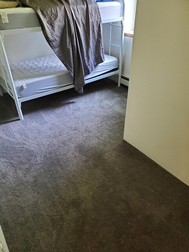 1321 Steele Creek Rd, Fairbanks, AK 99712 House Rental in Fairbanks