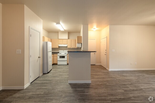 3BR, 2BA Living/Cocina - Vida Que Canta