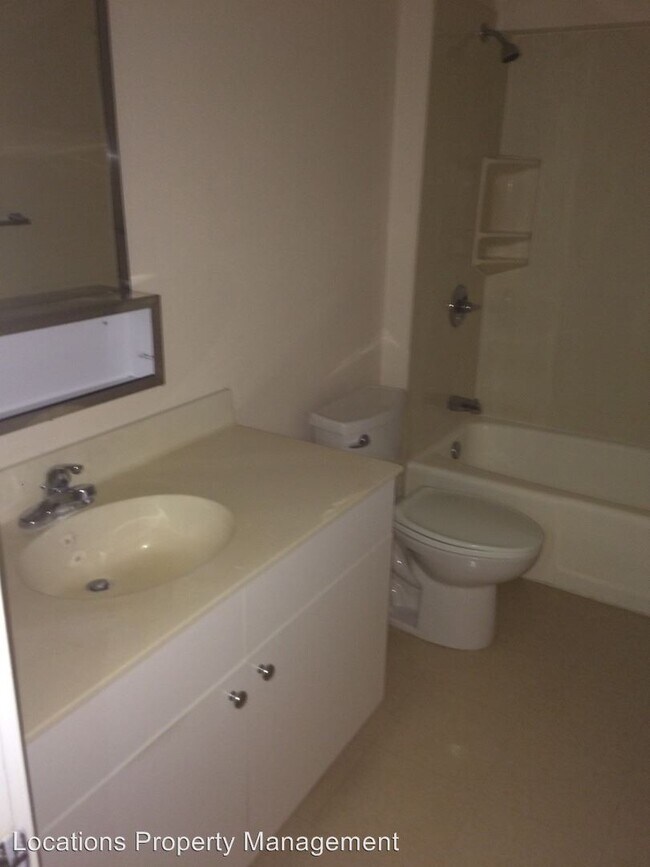 Foto del edificio - 2424 S Beretania St