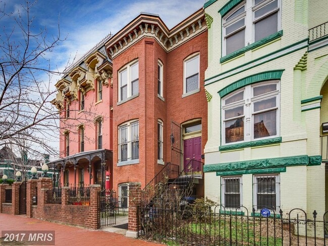 Building Photo - 402 M Street NW