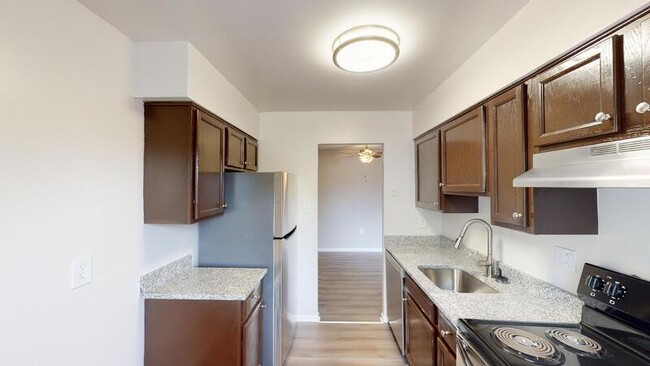 Building Photo - 3412 Aurora Ln