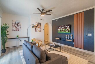 Building Photo - 7455 N 95th Ave