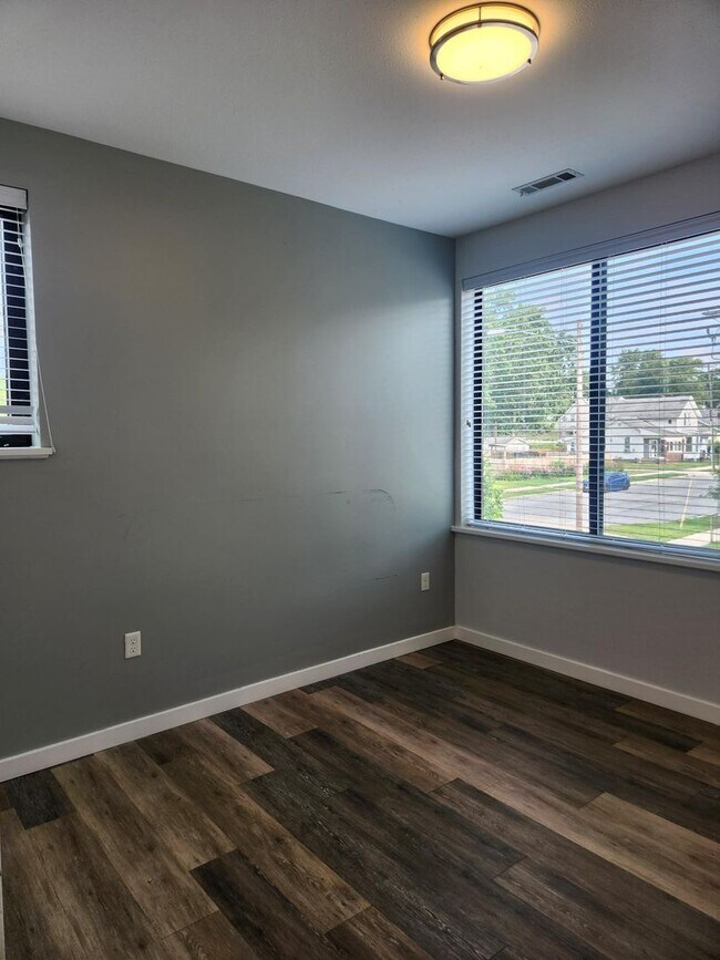 Interior Photo - River Rock Apartments
