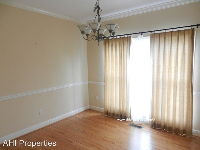 Foto del edificio - 3 br, 2.5 bath House - 180 Grove Hill Drive