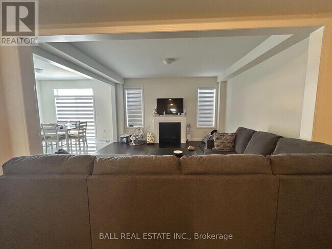 Photo du bâtiment - 12 Fire King Dr