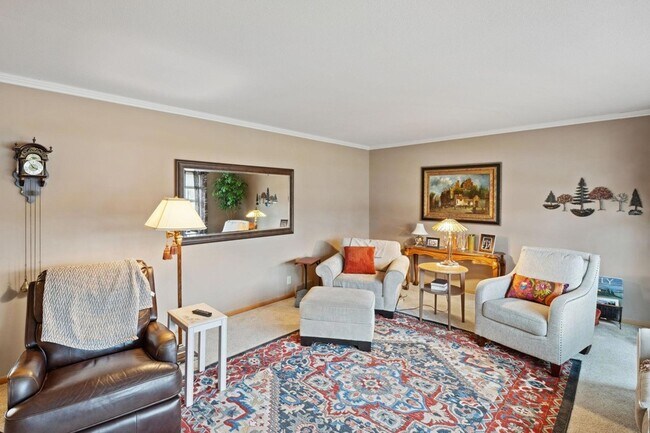 Foto del edificio - 6429 Mendelssohn Ln