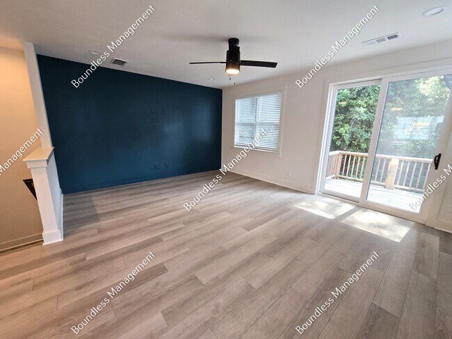 Foto del edificio - 340 Eugenia St SW