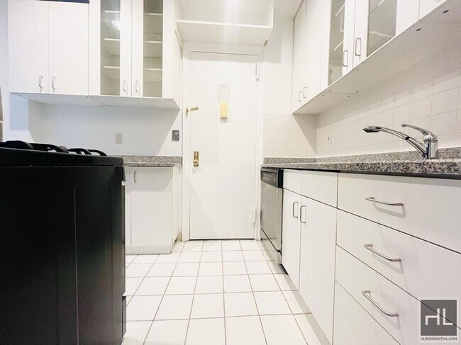 Foto del edificio - WEST 79 STREET