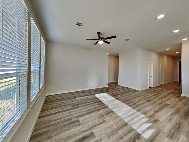 Building Photo - 2363 Cohorn Trl