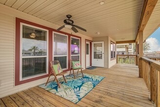 Building Photo - 721 Marlin St