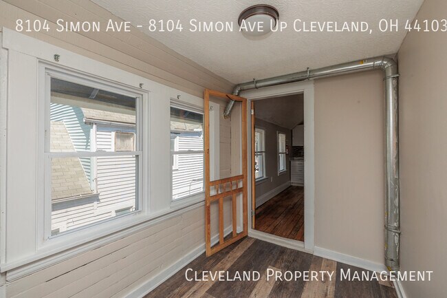 Foto del edificio - Three Bedroom Cleveland Unit