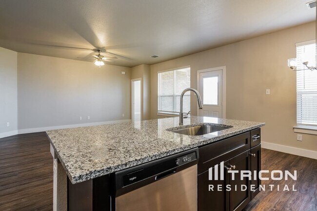Building Photo - 10106 Ft Brown Trl