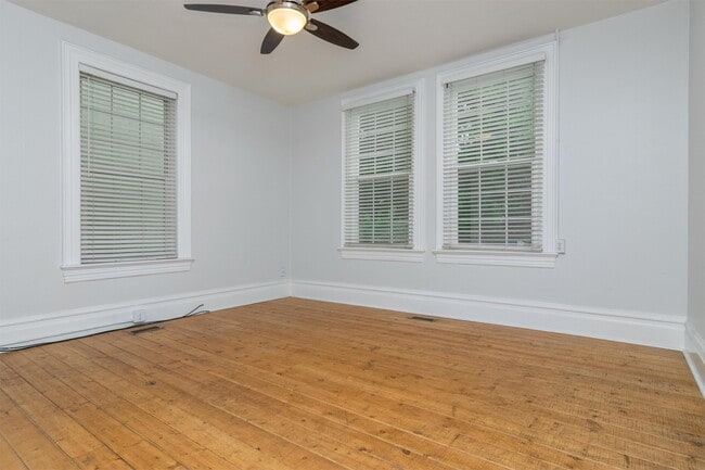 Building Photo - 237 S 900 E