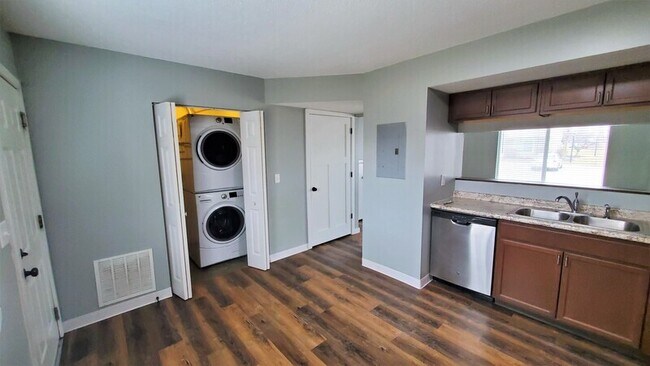 Foto del edificio - 414 N 18th Ave