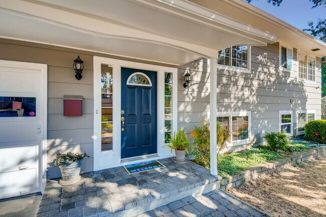 Foto del edificio - 4985 SE Mason Ln