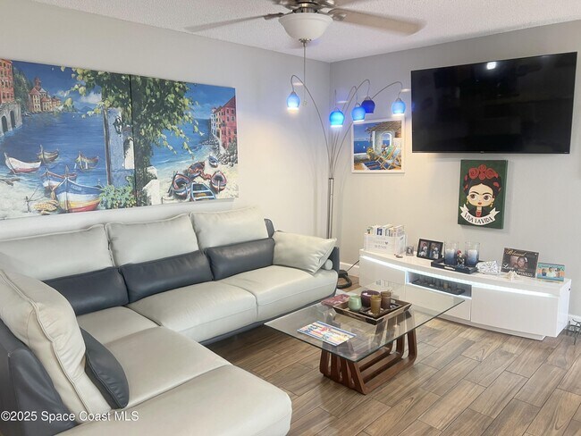 Foto del edificio - 1480 Sheafe Ave NE