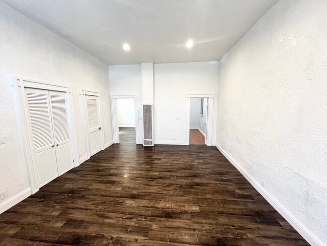 Foto del edificio - 1709 Peralta St