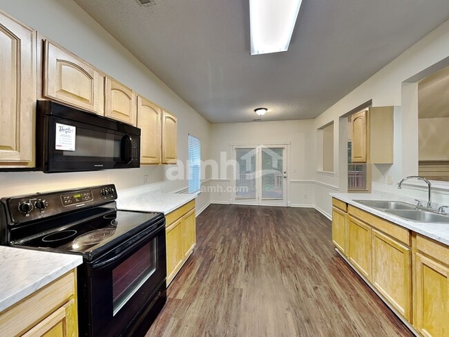 Building Photo - 6817 Reedy Creek Rd