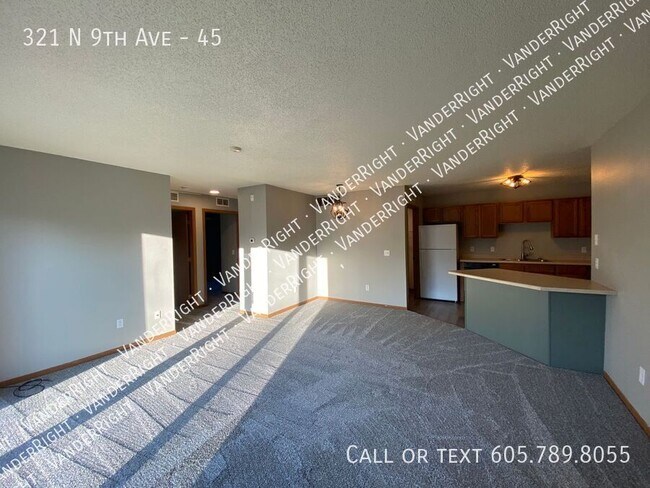 Foto del edificio - 321 9th Ave