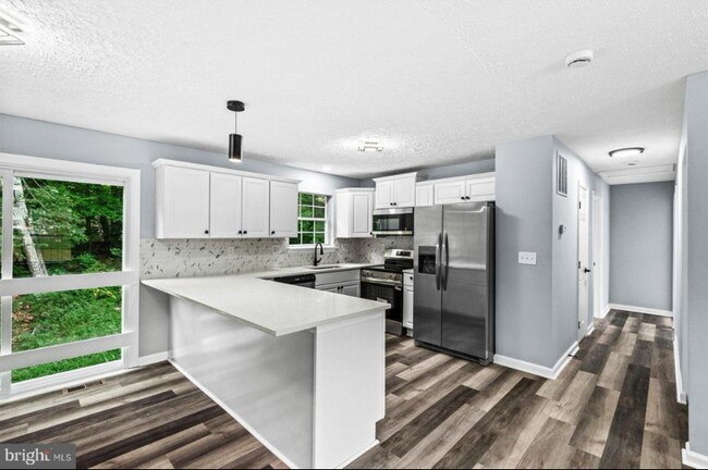 Foto del edificio - 18165 Tebbs Ln