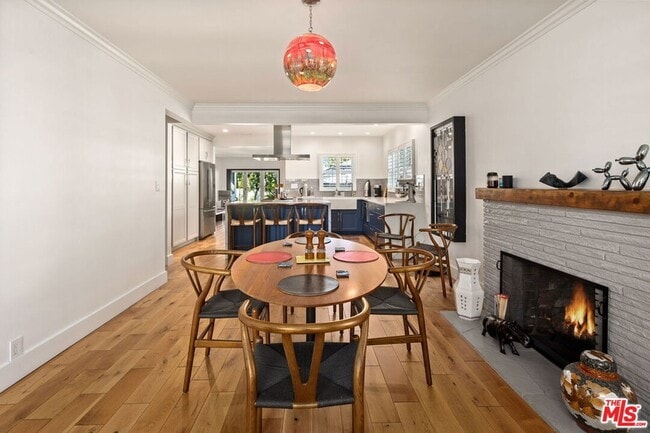 Foto del edificio - 6521 W 81st St