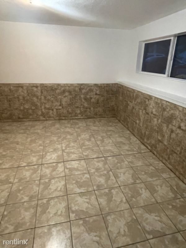 Foto del edificio - 4 br, 2 bath House - 10220 9th Ave S