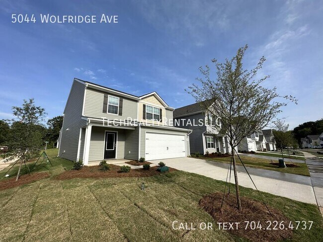 Foto del edificio - 5044 Wolfridge Ave