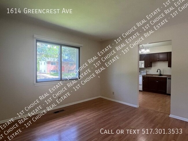 Building Photo - 1614 Greencrest Ave