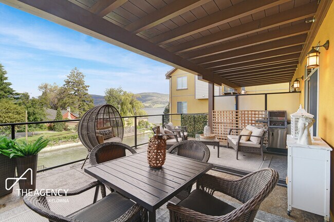 Building Photo - 4028 Pritchard Dr N