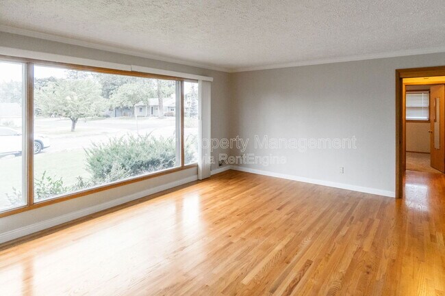Foto del edificio - 1214 E 43rd Ave