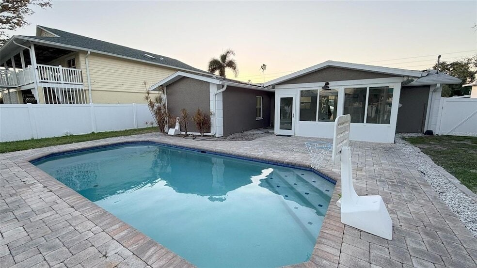 Photo - 3727 Overlook Drive NE Unit