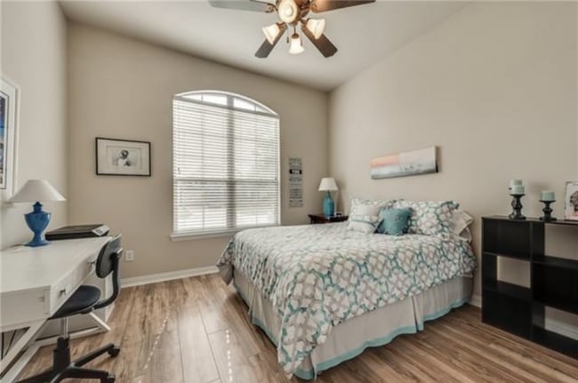 Building Photo - 2902 Aurora Mist Dr