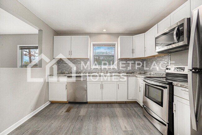 Foto del edificio - 7604 Oporto Madrid Blvd