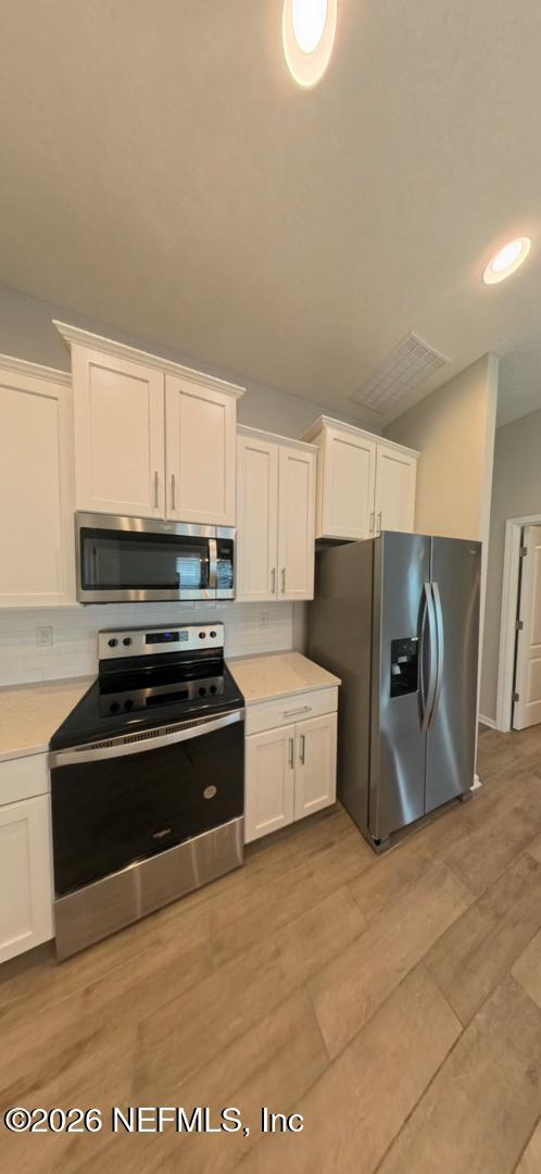 Foto del edificio - 70409 Winding River Dr